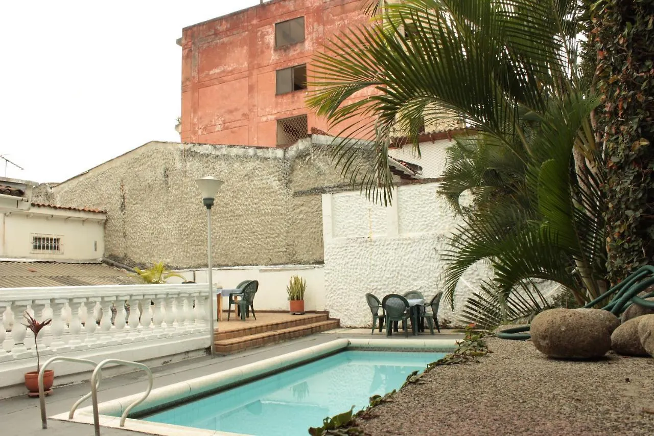 Hostal Coworking Cristales Cali Colombia