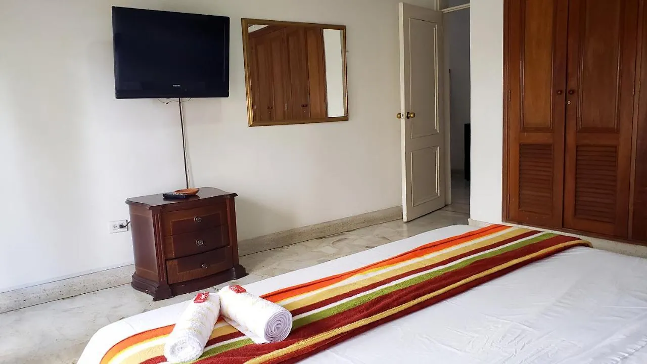 Hostal Coworking Cristales 卡利