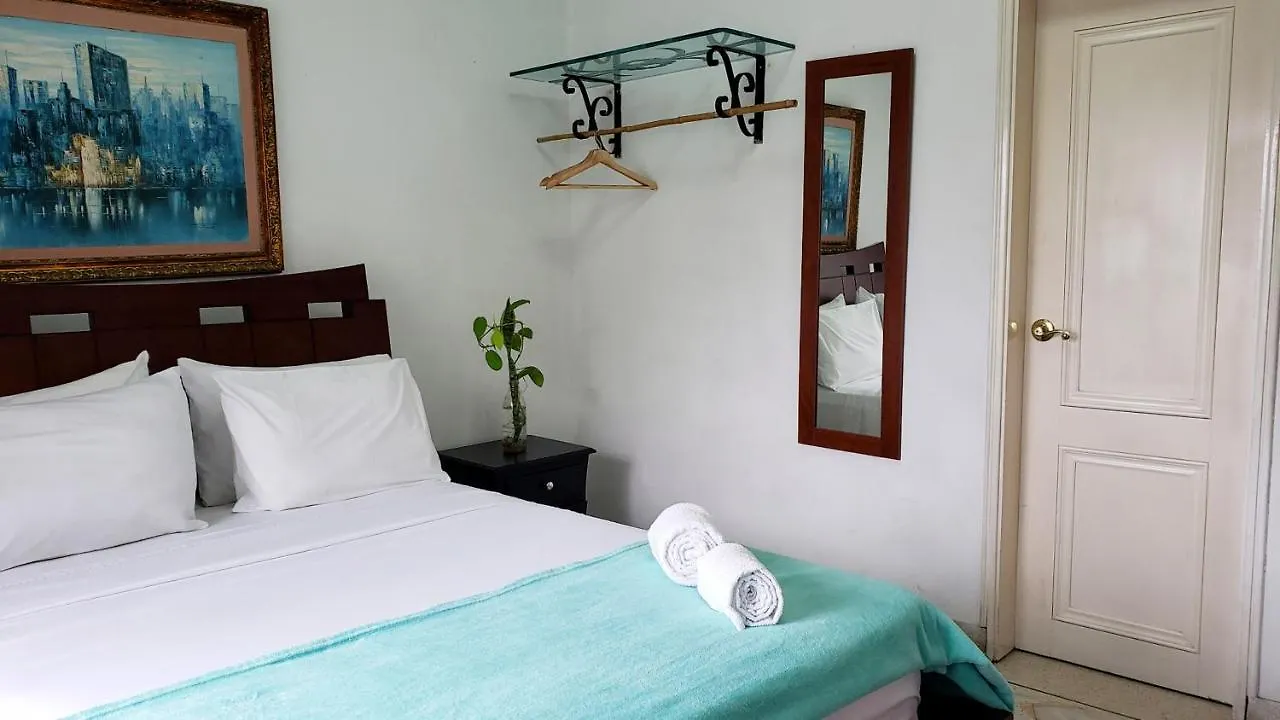 Hostal Coworking Cristales 卡利 3*,  哥伦比亚