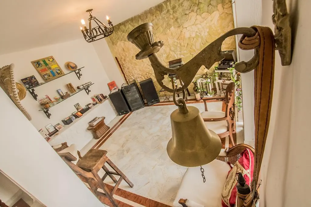 Hostal Coworking Cristales 卡利 宾馆